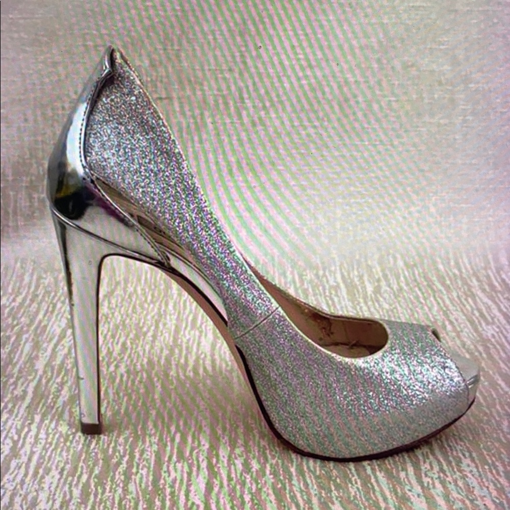GUESS SILVER Glitter Bling HEELS SIZE 6 M